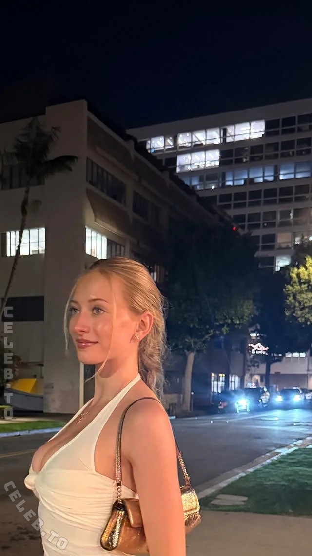 Sophia Diamond nude photo 2