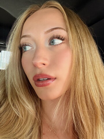 Sophia Diamond nude photo 26