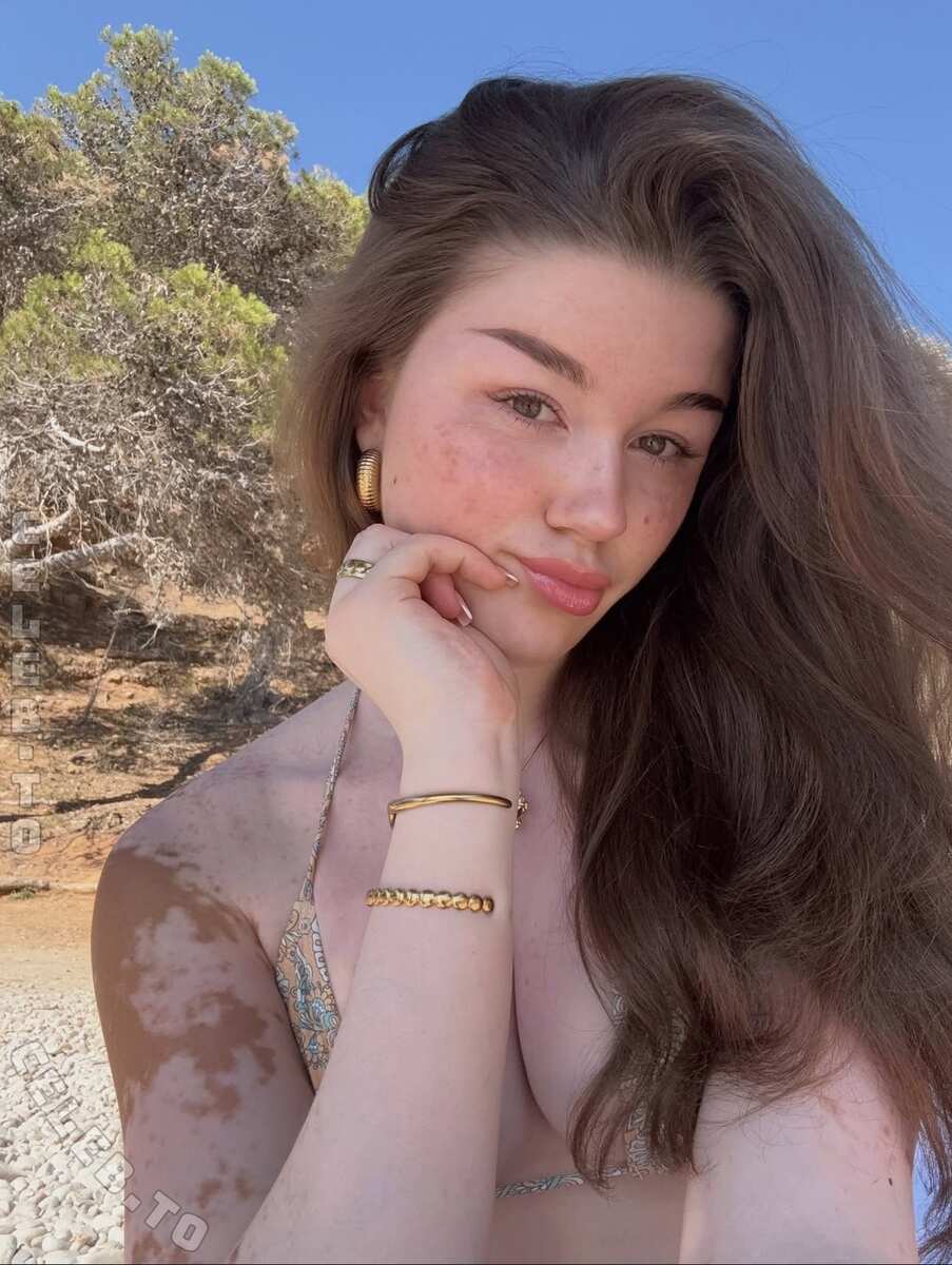 Sophia Elena nude photo 5