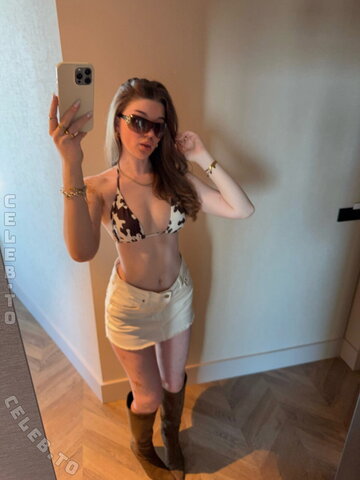 Sophia Elena nude photo 5