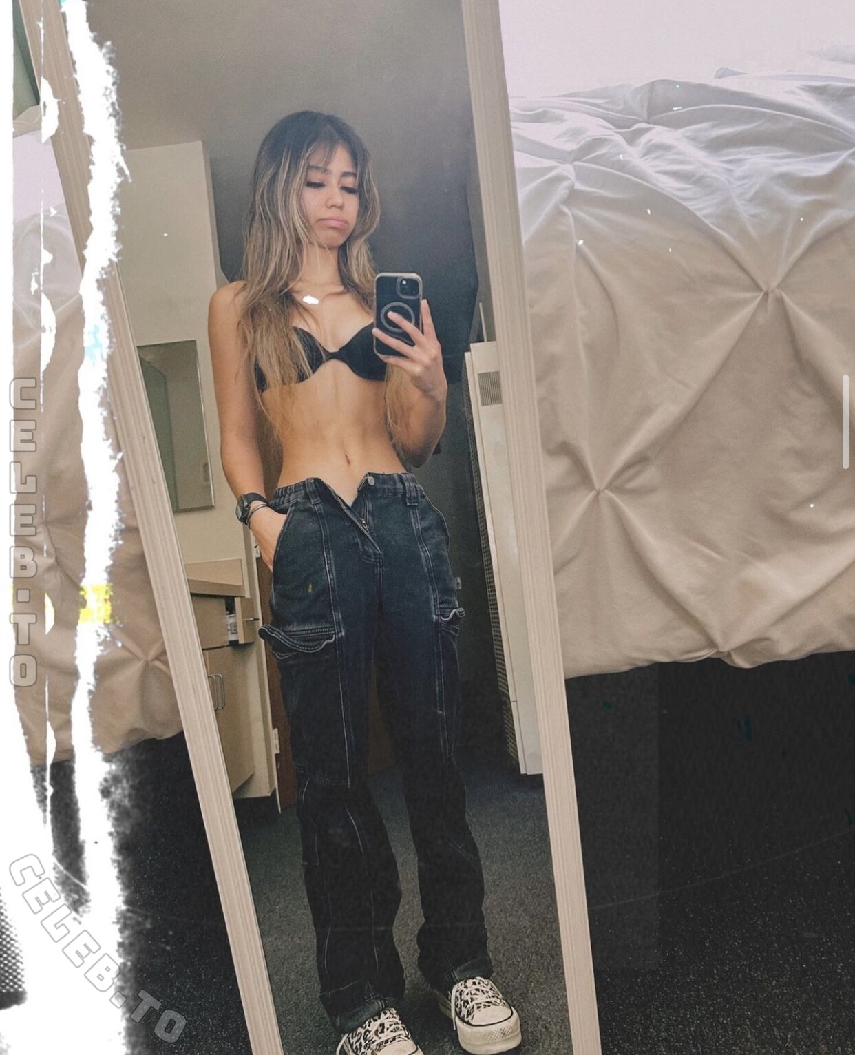 Sophia Frutos nude photo 6