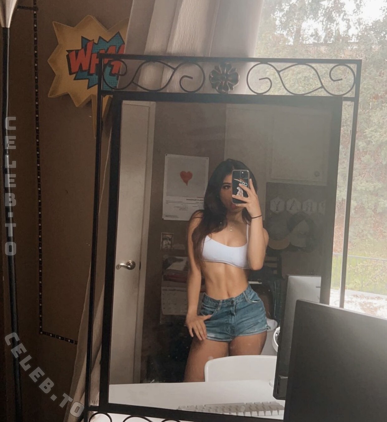 Sophia Frutos nude photo 11