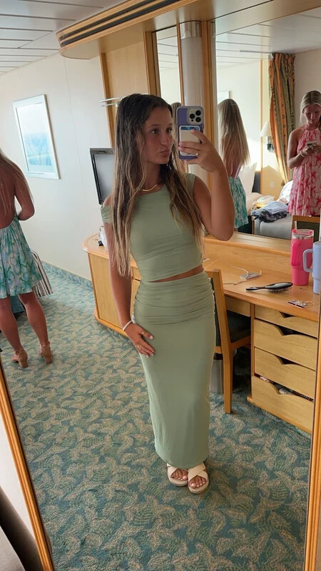 Sophia Sentner nude photo 17