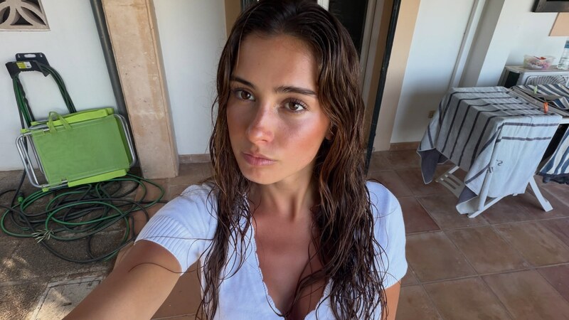 Sophia Symmons nude photo 5