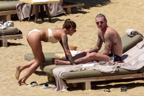 Sophia Thomalla nude photo 52