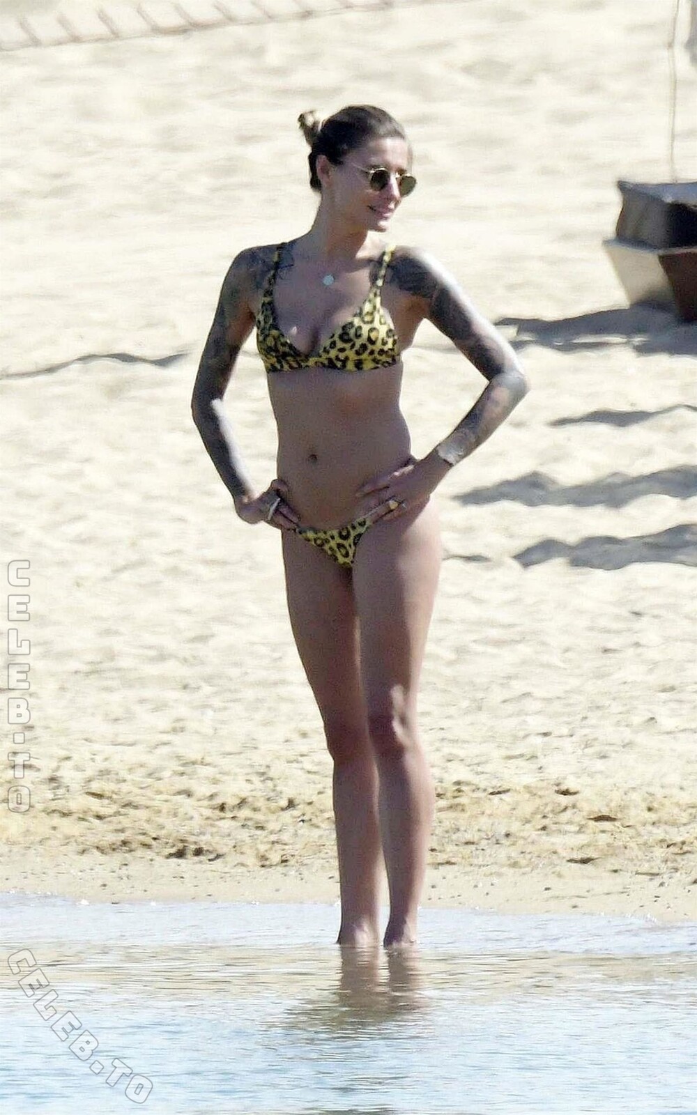 Sophia Thomalla nude photo 9