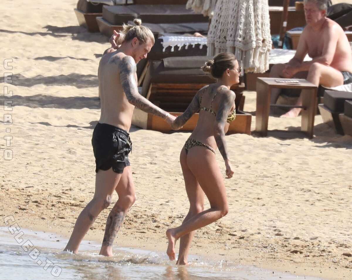 Sophia Thomalla nude photo 26