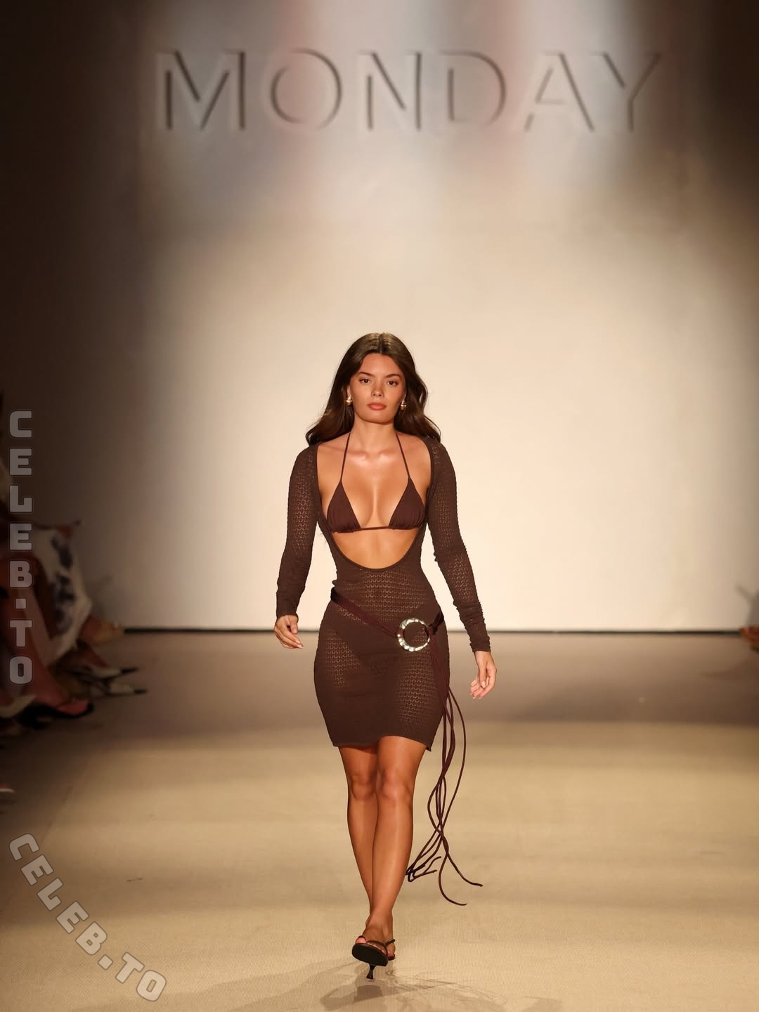 Sophia nude photo 7