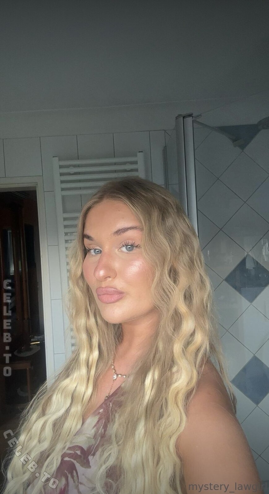 Sophiaa_05 nude photo 1