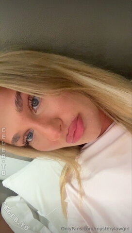 Sophiaa_05 – if you knew what is going on in my head right now...🙃🤭 do you want to know?