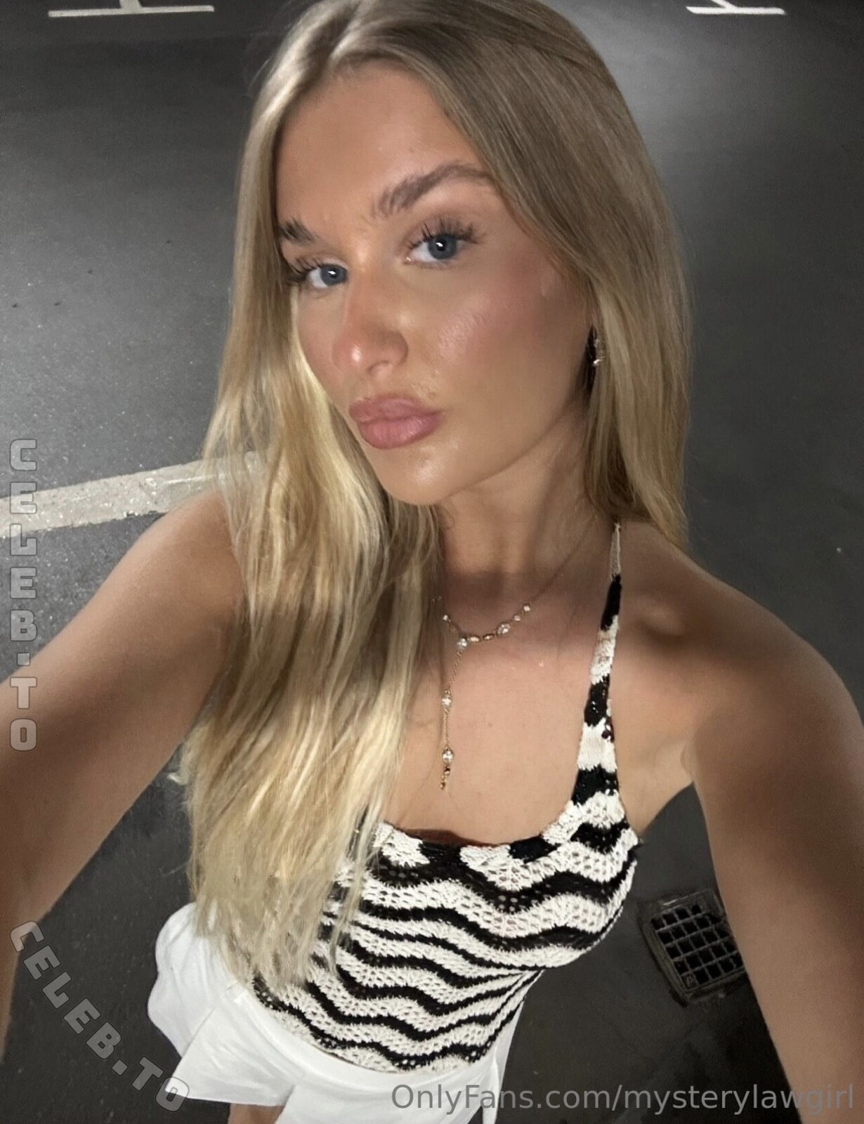 Sophiaa_05 nude photo 1