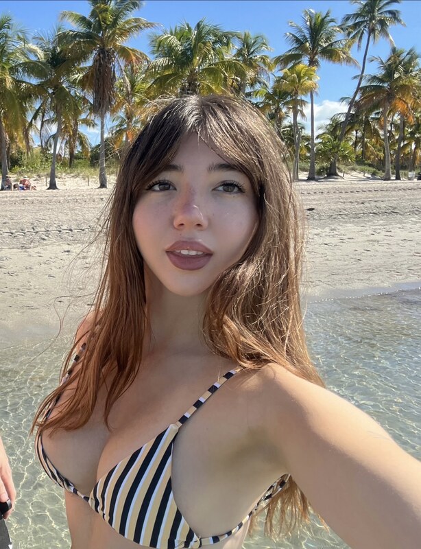 Sophiafone nude photo 18