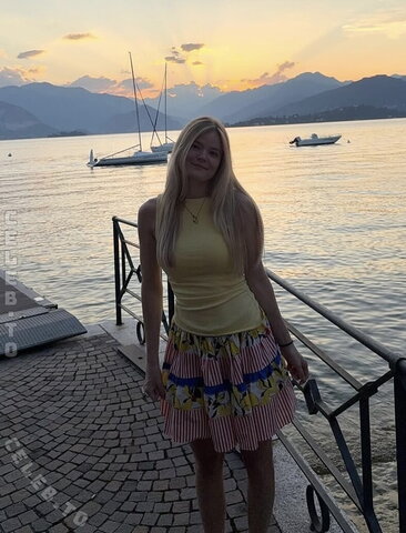 Sophiakienzle nude photo 4