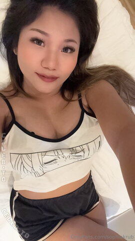 Sophiakrub nude photo 4