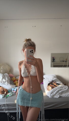 Sophiatiel nude photo 5