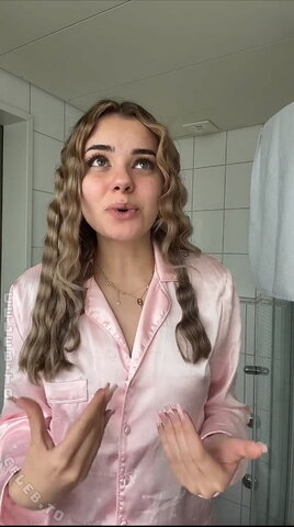 Sophia_xs New (1 photo)