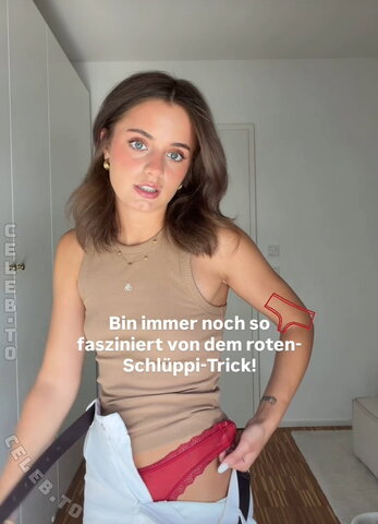 Sophie Breuer nude photo 7