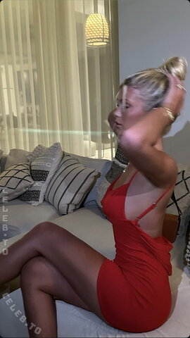Sophie Charlott nude photo 14