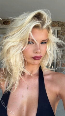 Sophie Charlott – New Insta story from vacation