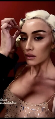 Sophie Habboo Sexy (2 photos)