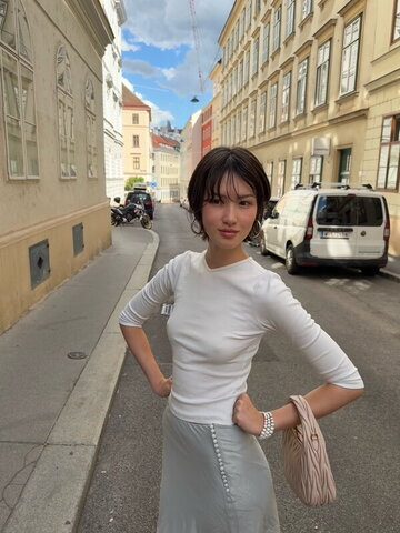 Sophie Lin nude photo 1