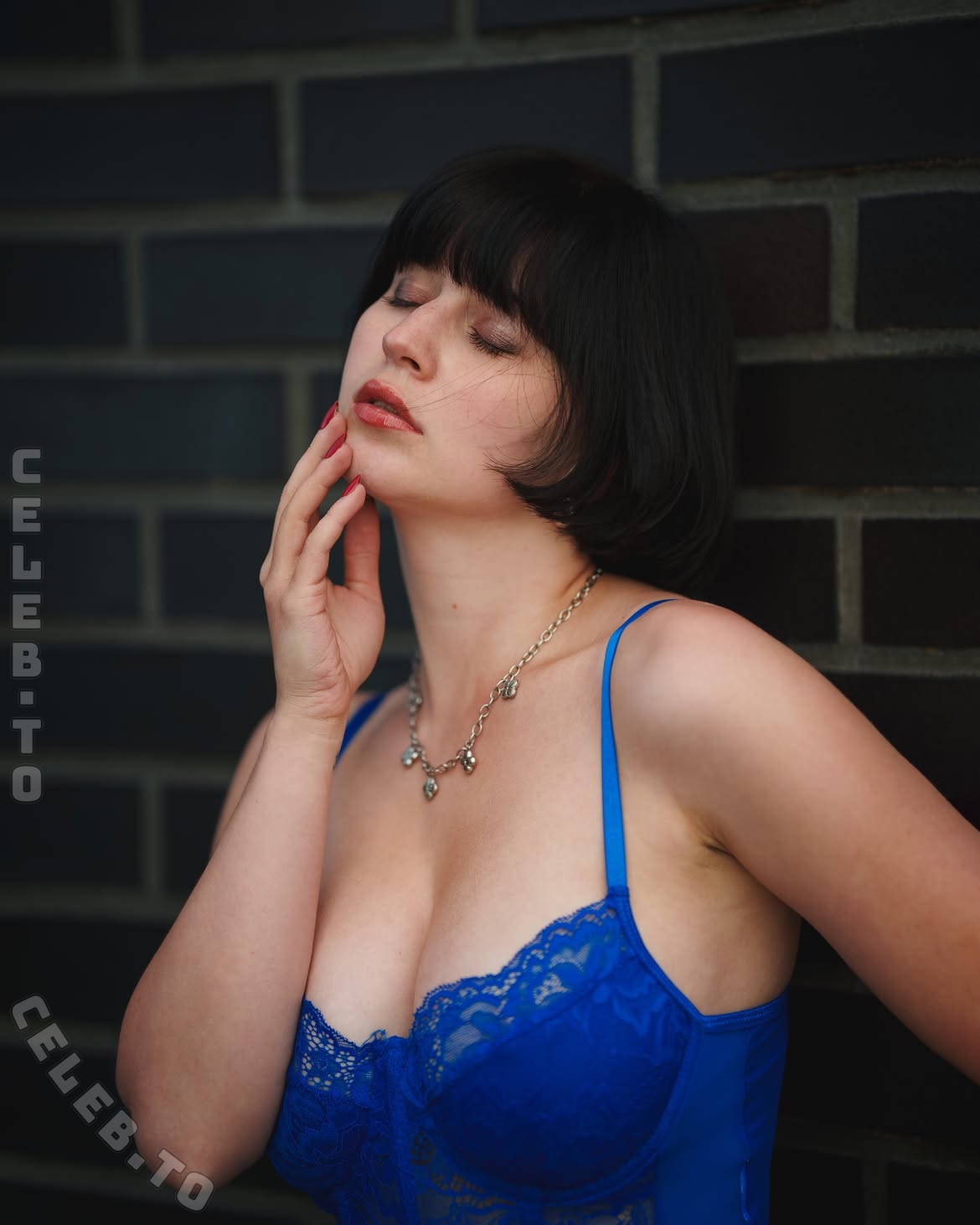 Sophie Nöther nude photo 4