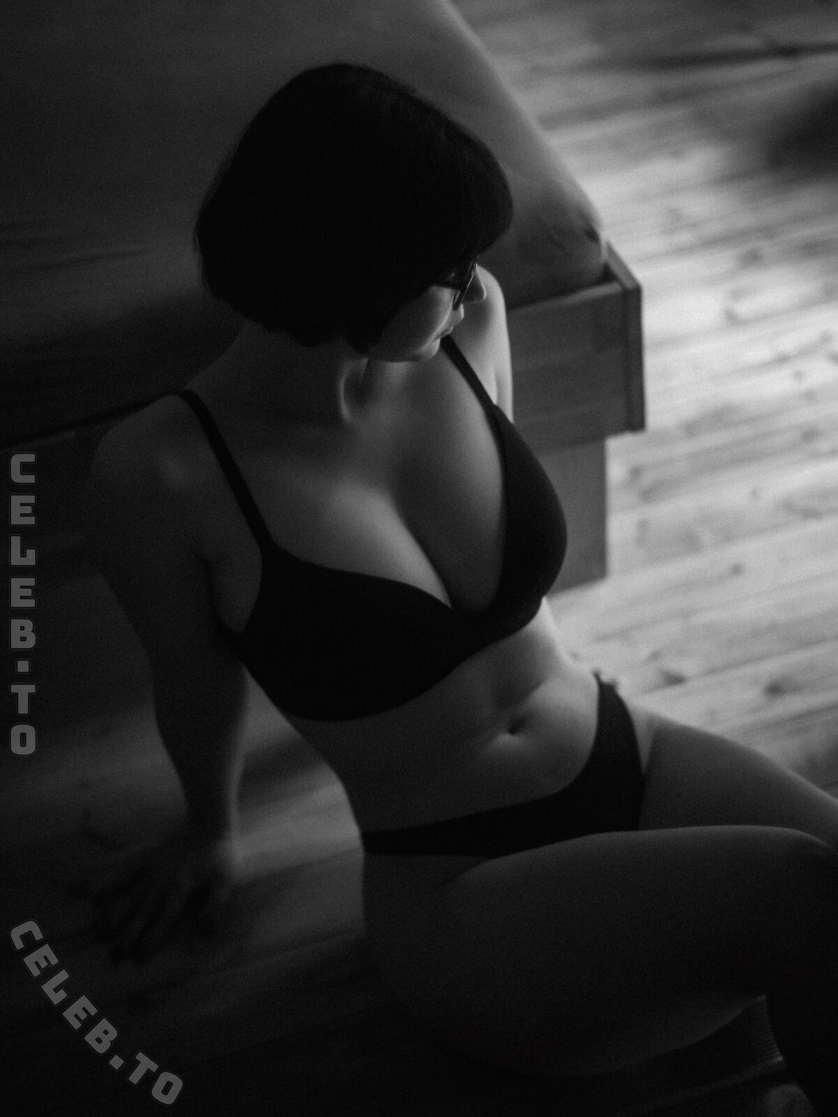 Sophie Nöther nude photo 2