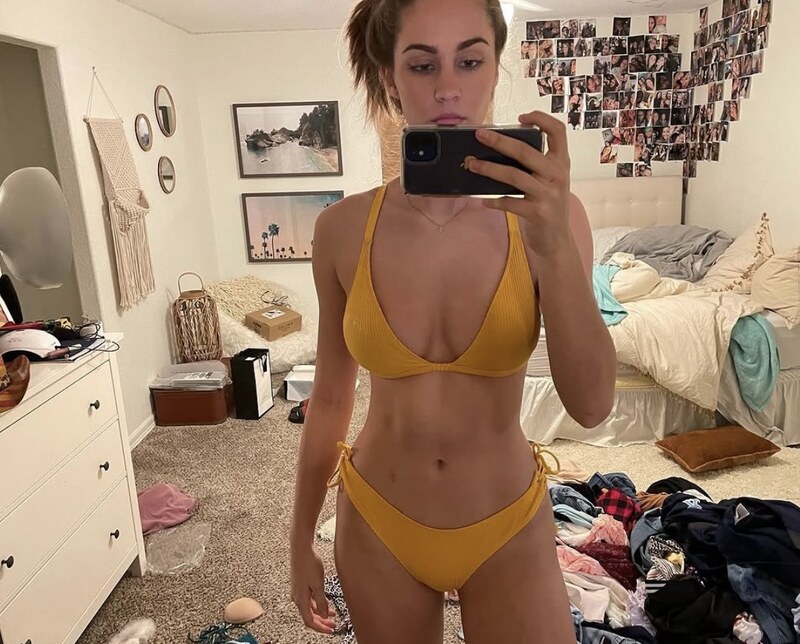 Sophie Ocampo nude photo 5