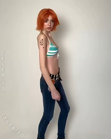 Sophie Powers nude photo 15