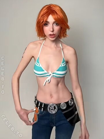 Sophie Powers nude photo 14
