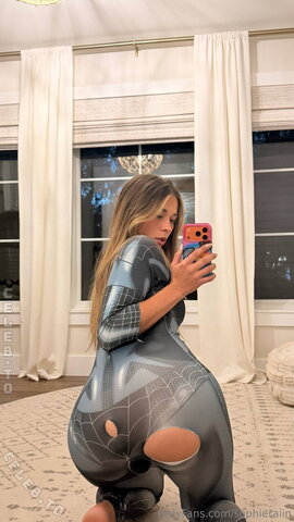 Sophie Rain nude photo 22