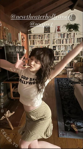 Sophie Thatcher nude photo 35