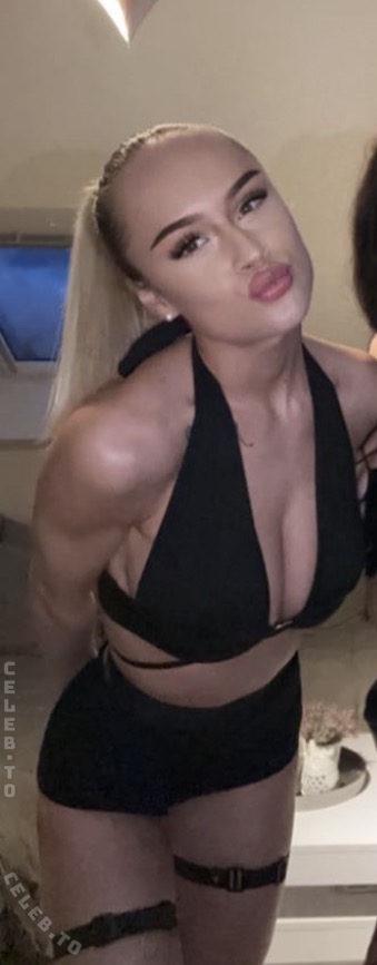 Sophie.a.s nude photo 3
