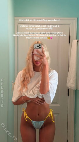 Sophiecharlotth nude photo 12