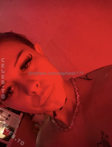 Sophioosh nude photo 15