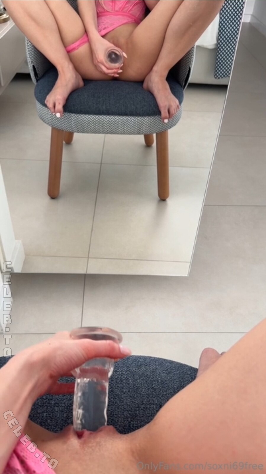 Soxni69 nude photo 9