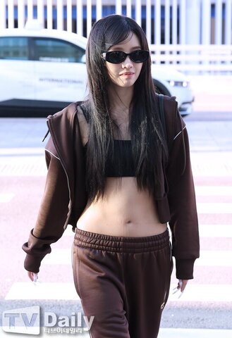 Soyeon nude photo 108