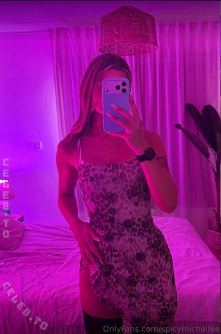 spicymichellex – Private chat