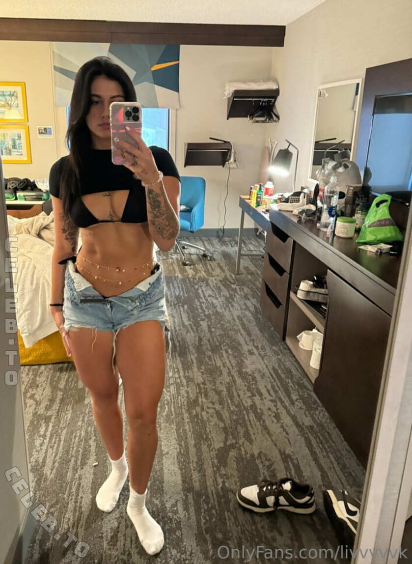 spicymichellex nude photo 3