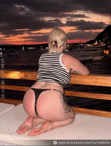 spicystuff.isabelle photo 2