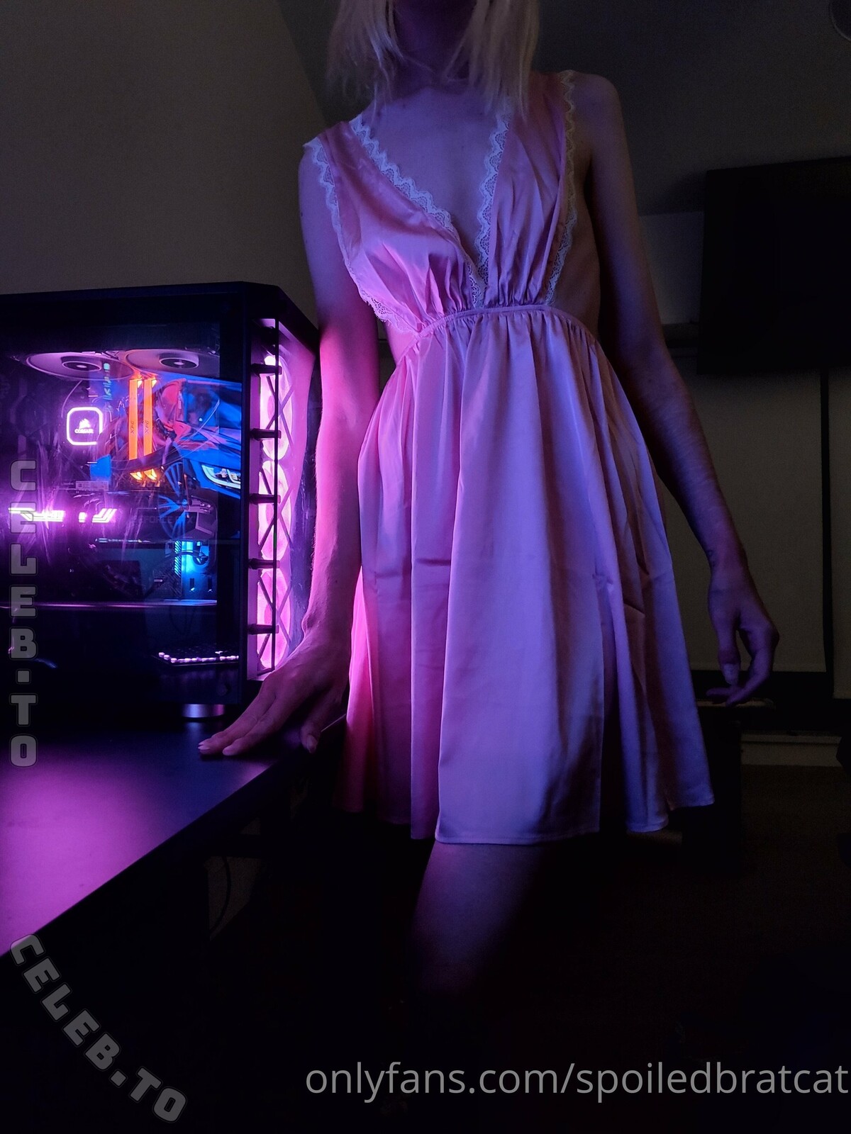spoiledbratcat nude photo 11