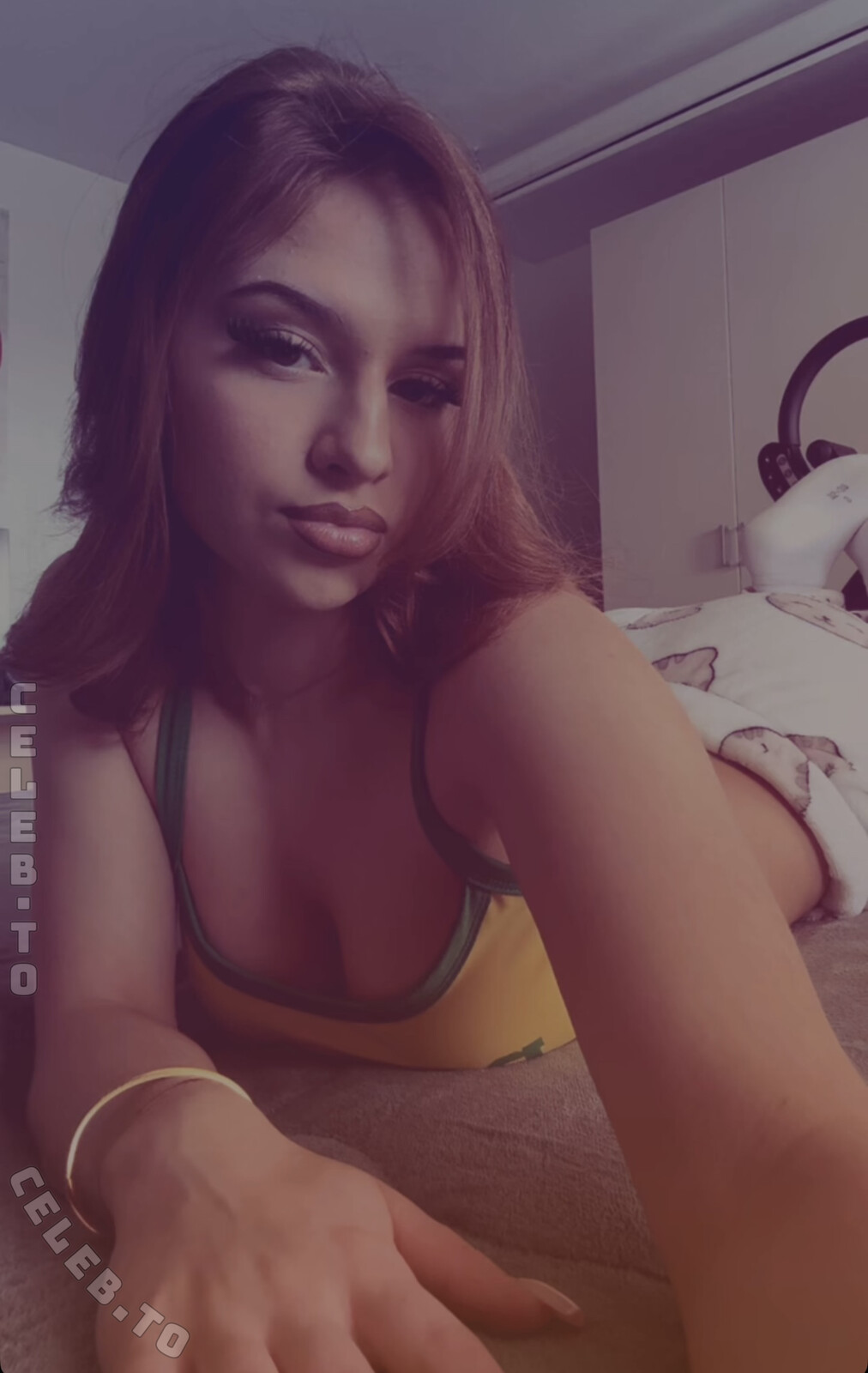 SpontiAli nude photo 2