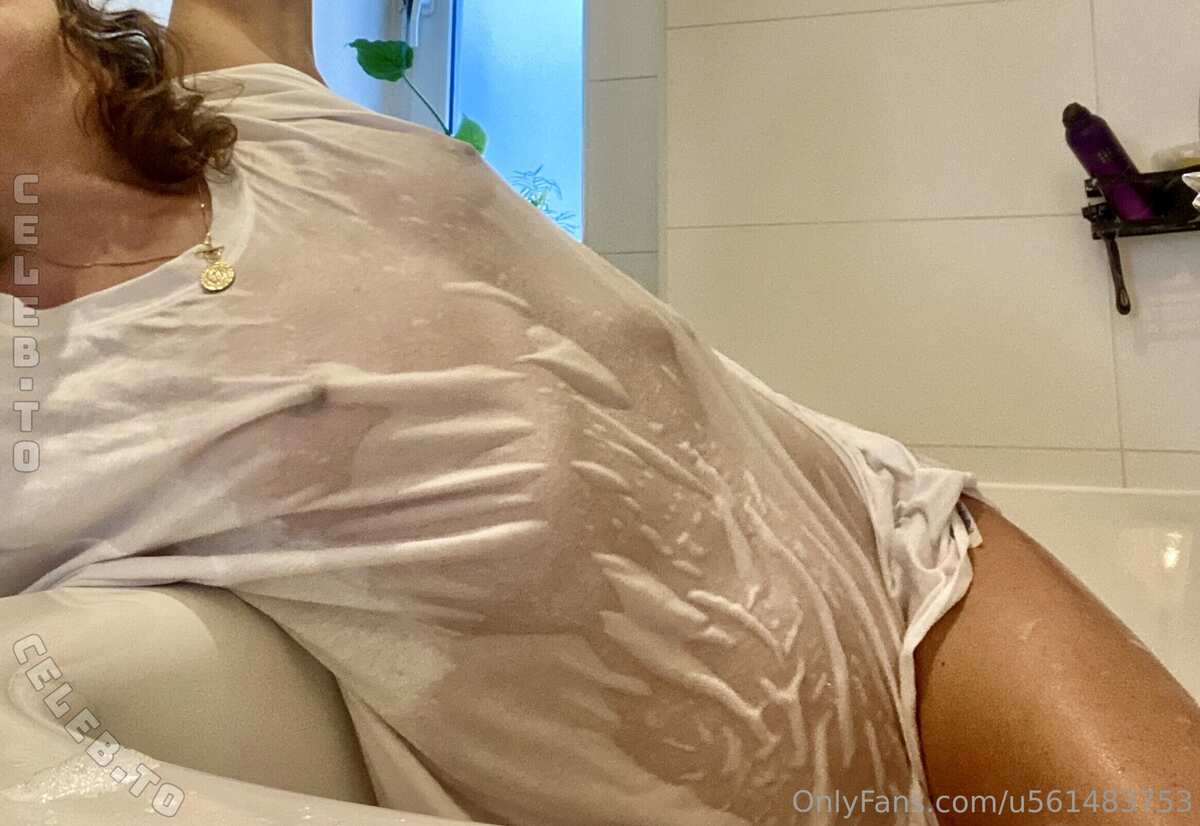 Sportysailgirl nude photo 13