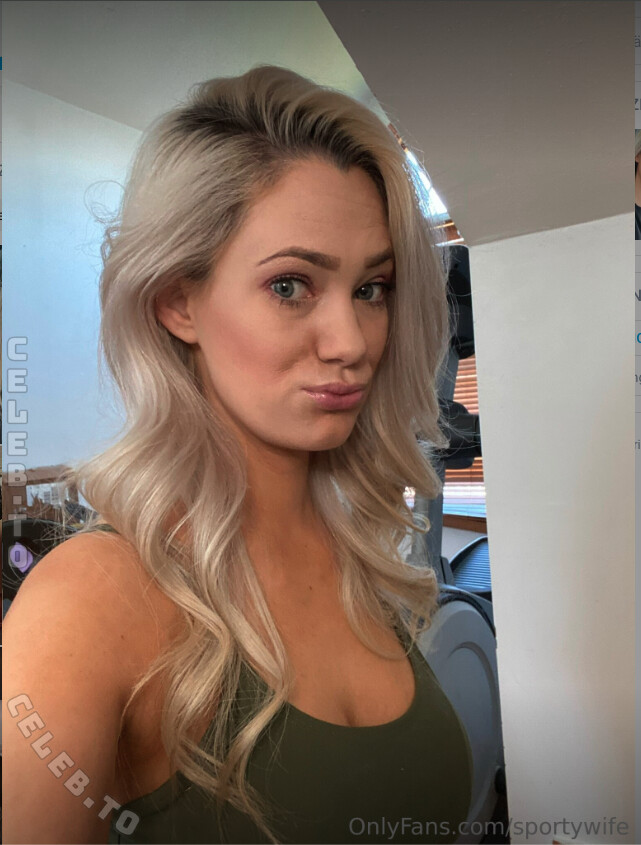 SportyWife nude photo 15