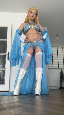 sspoekie nude photo 52