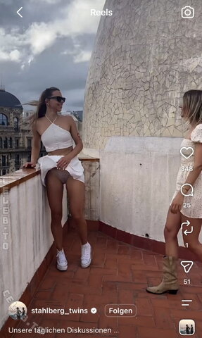 Stahlberg_twins – Skirt up on Insta