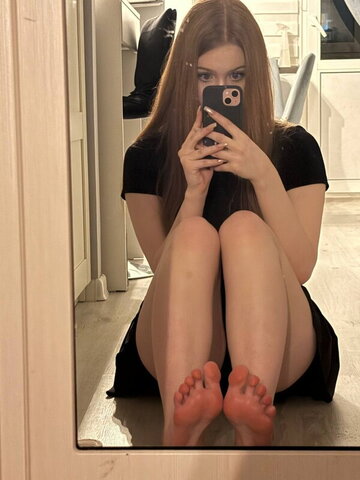 stameska asmr nude photo 1
