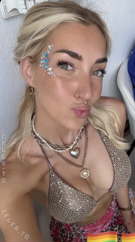 Starletnova – From the Insta story