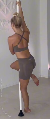 Starletnova nude photo 23