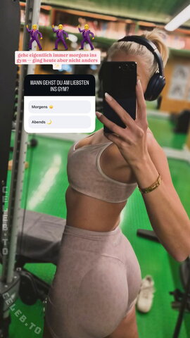 Starletnova Sexy (1 photo)